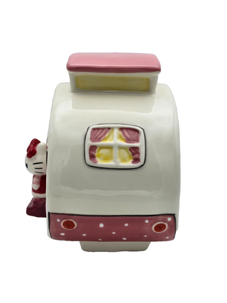 Hello Kitty Retro Camper Figurine 23494-BS