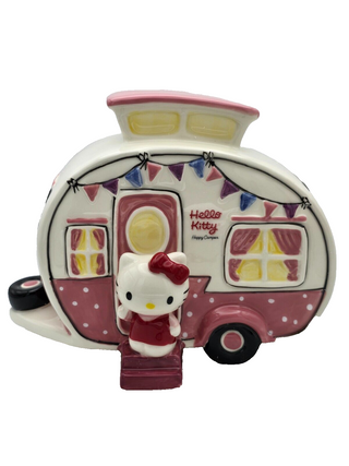 Hello Kitty Retro Camper Figurine 23494-BS