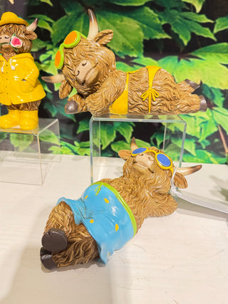 Pre-Order Spring 2026 Resin Highland Cow Sunbathing Set