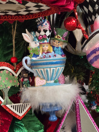 Alice In Wonderland Tea Party Ornament HAT0006 Cheshire Cat Mad Hatter Queen of Hearts