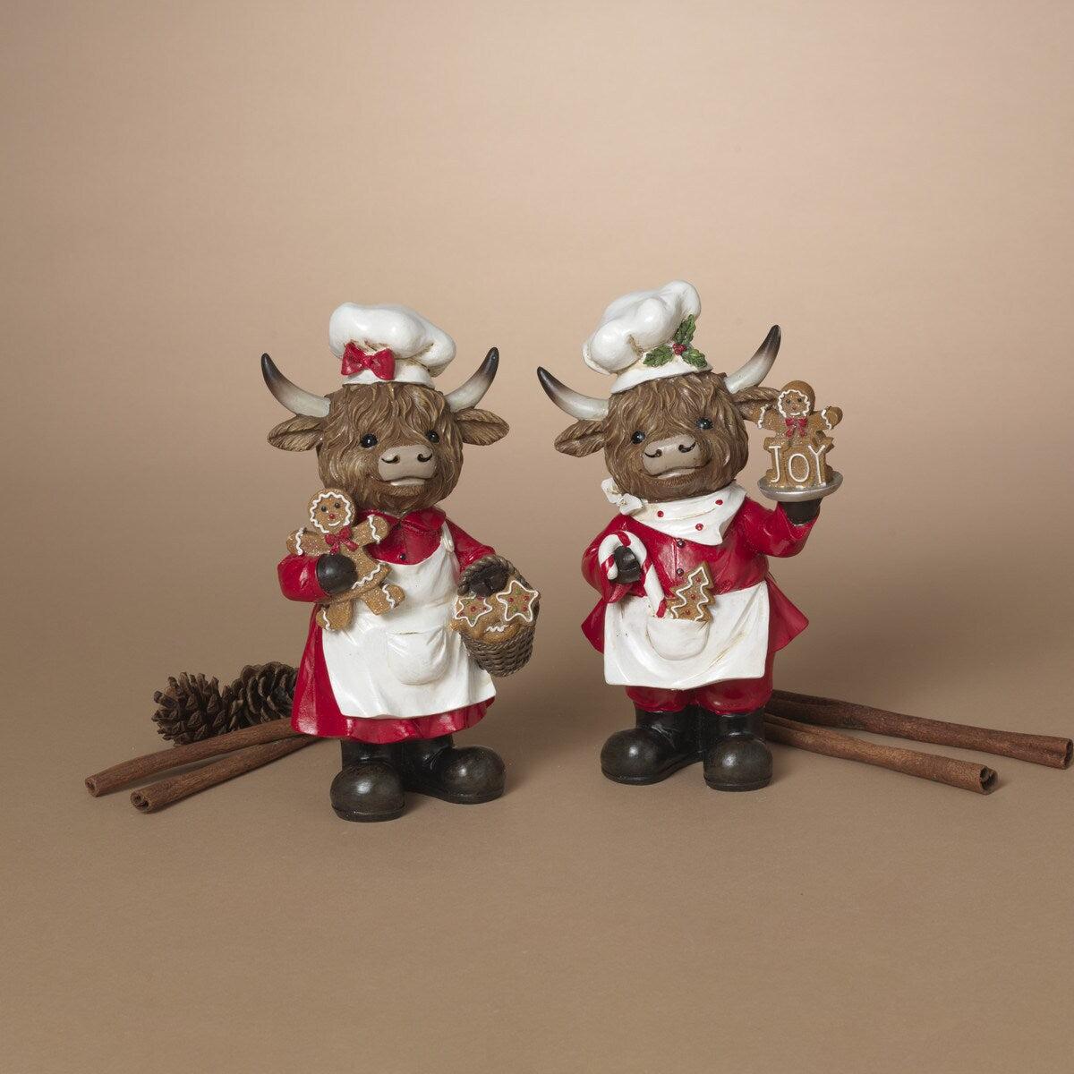 Pre-Order 8.6"H Resin Holiday Highland Cow Gingerbread Chef Set 2795360