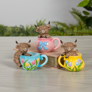 Pre-Order Resin Highland Cow in Teacup Set 2884430