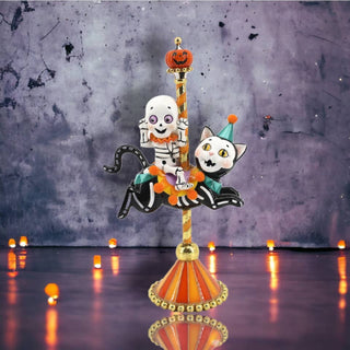 11in Skull on Cat Carousel 29-29775