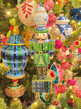 Raz 8" Black Watch Nutcracker Ornament Set 4452873