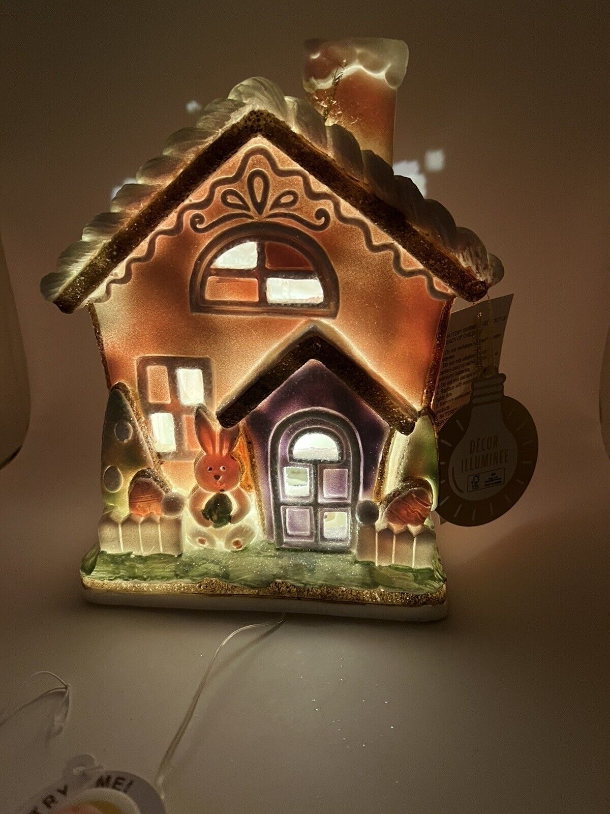 Easter Gingerbread House White Rabbit LED Illuminated Cupcakes & Cashmere31E36