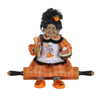 Karen Didion Pumpkin Spice Granny on Rolling Pin New 2024 Fall Halloween HASC-10