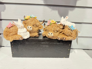 Pre-order Easter Resting Highland Cow and Playful Bunnies Set 66104