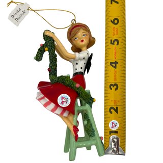 Retro Girl w/Garland Ornament