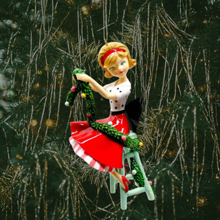 Retro Girl w/Garland Ornament