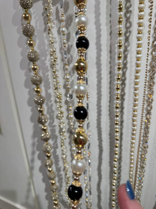 Raz 5' Black, White and Pearl Christmas Tree Garland G4617574