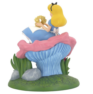 PRE-ORDER Disney Showcase Alice in Wonderland Figurine 75th Anniversary Figurine 6018977