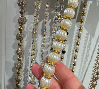 Ribbed Pearl and Rhinestone Garland G4617576