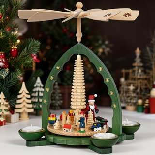 Richard Glaesser Pyramid - Santa with Toys 16056