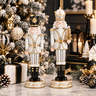 Gold & Black Soldier Nutcrackers Set 4611771